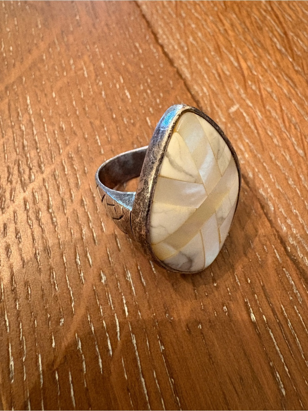 Silpada 925 Sterling Silver Mother of Pearl Mosaic Statement Ring - READ